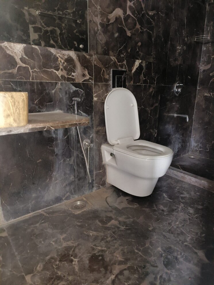 Bathroom, sethia-link-view 4 Bedroom 1415 Sq.Ft. Apartment In Goregaon West Mumbai 6625545