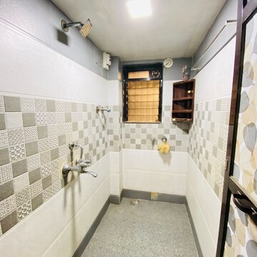 Bathroom in 1 BHK Apartment at Dombivli West – for Rent