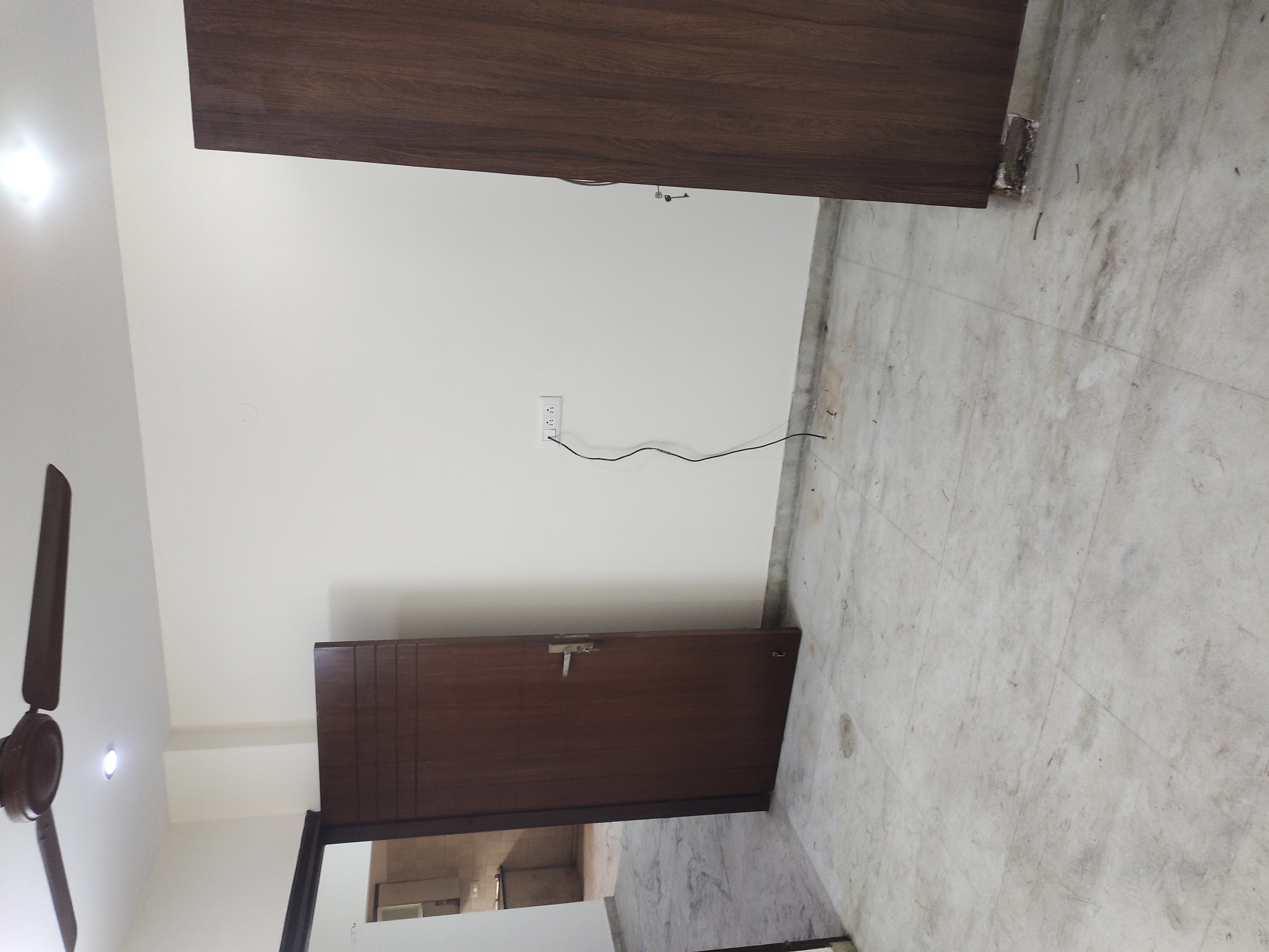 Rental 3 Bedroom 1450 Sq.Ft. Builder Floor in Bali Nagar Delhi 6627320