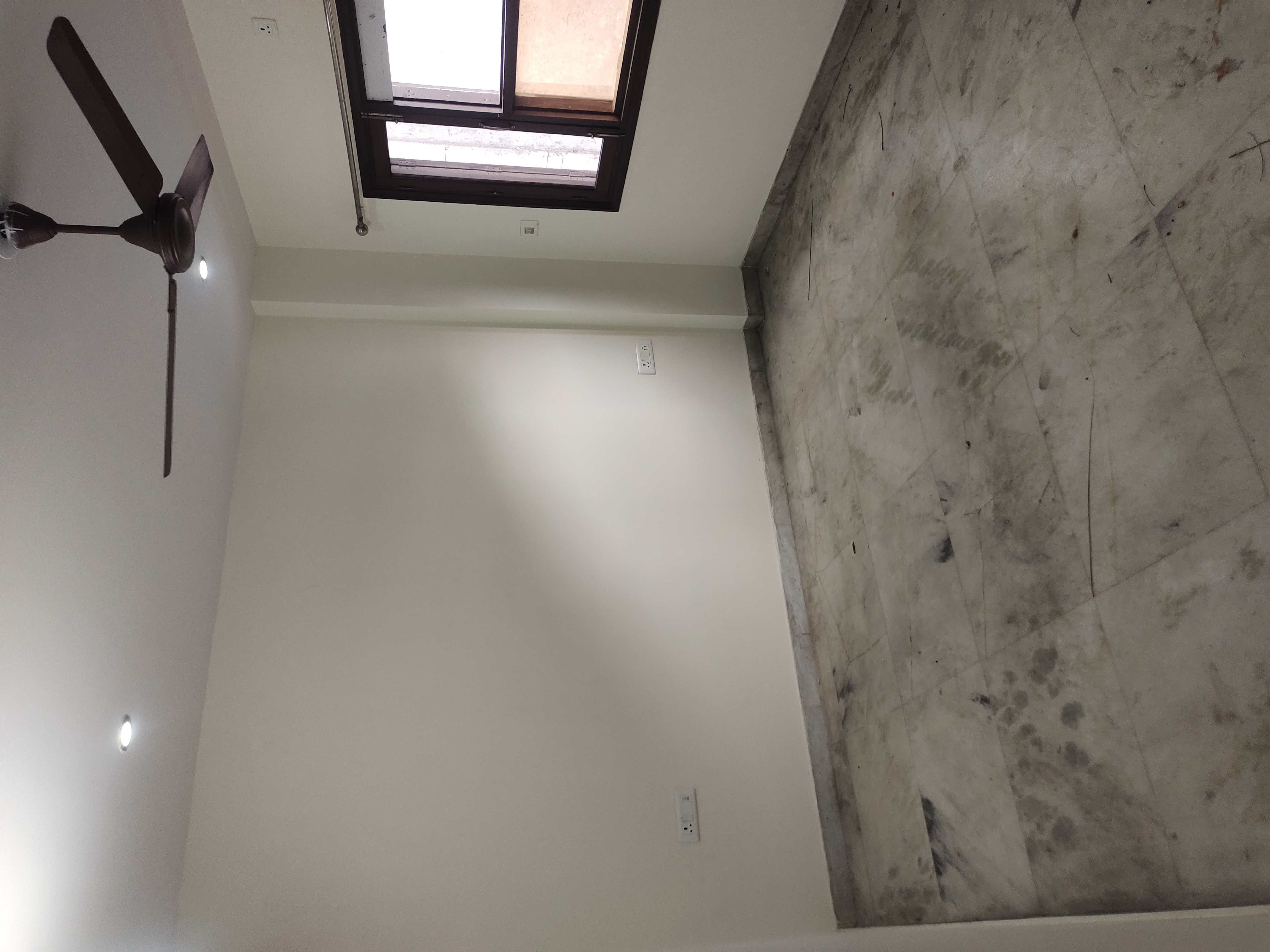 Rental 3 Bedroom 1450 Sq.Ft. Builder Floor in Bali Nagar Delhi 6627320