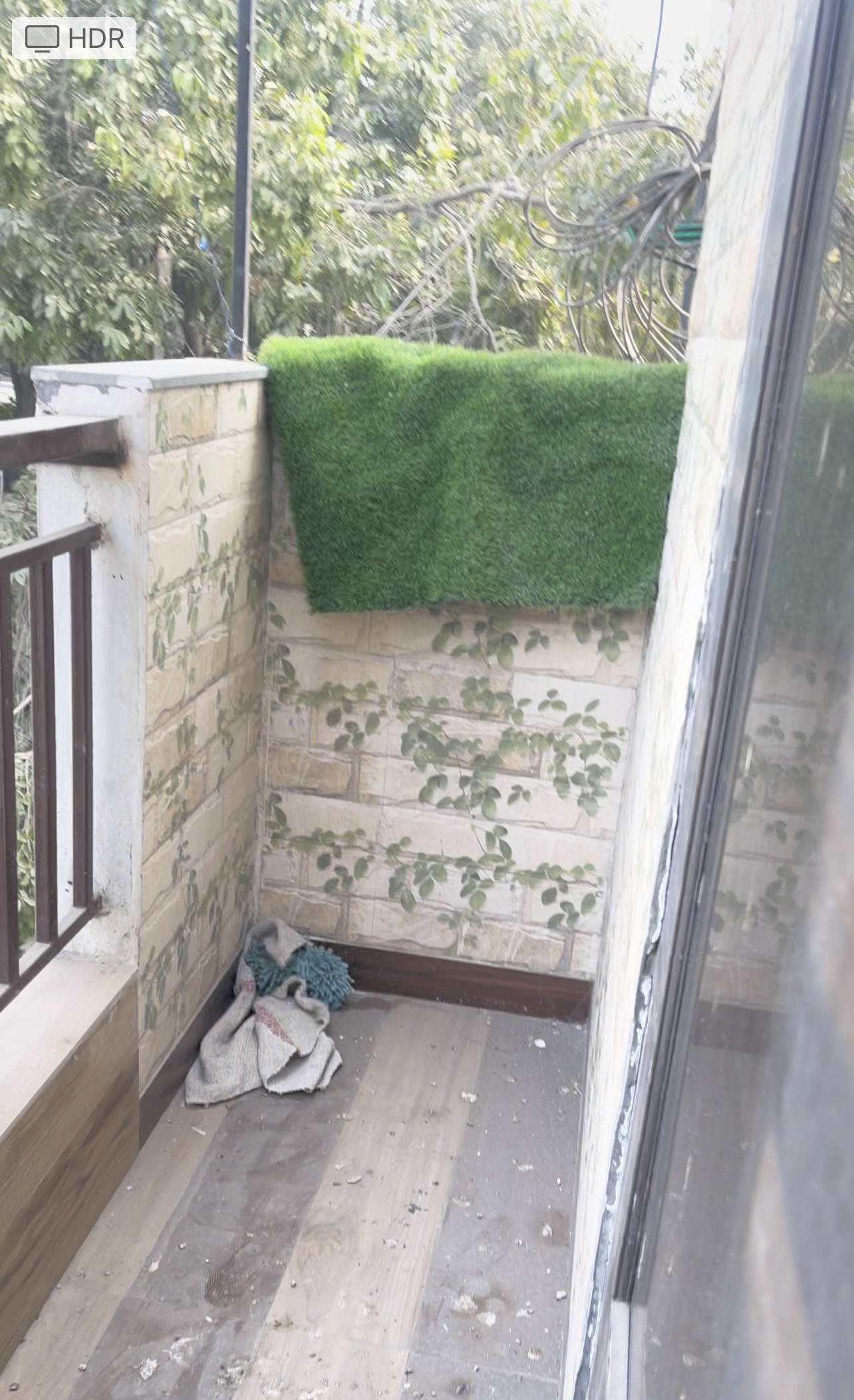 Resale 2.5 Bedroom 950 Sq.Ft. Independent House in RWA Kalkaji Block J