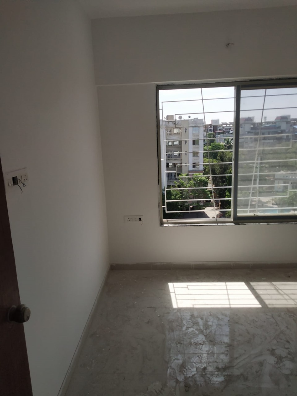 Rental 2 Bedroom 1050 Sq.Ft. Apartment in Twin Towers Apartment, Aundh