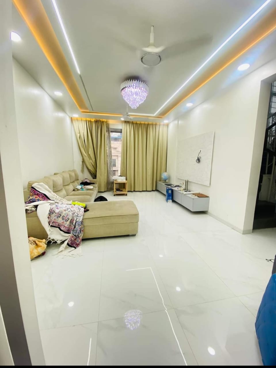 3 BHK Penthouse For Rent in Mayfair Eleganza Phase II