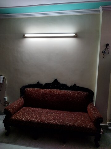 Room in 2 BHK Builder Floor at Gautam Nagar – for Rent