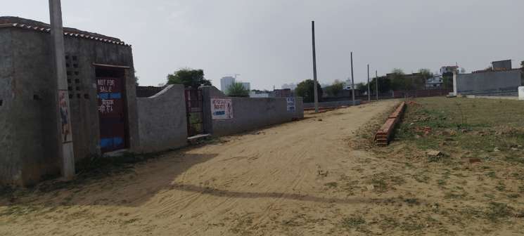 100 Sq.Yd. Plot in Sector 12 Greater Noida