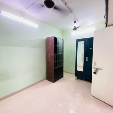 Room in 2 BHK Builder Floor at Dombivli West – for Rent