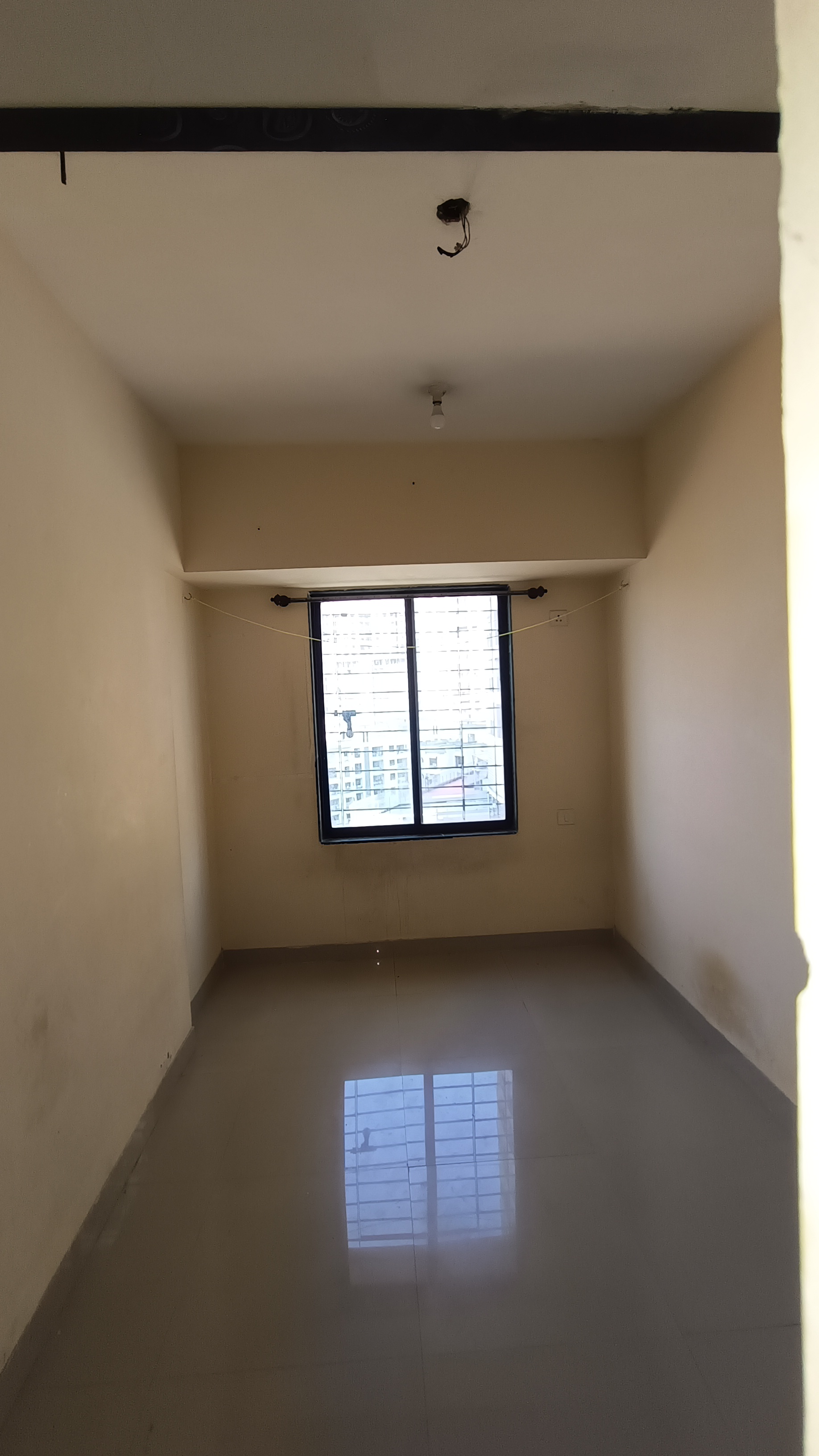 Rental 1 Bedroom 330 Sq.Ft. Apartment in Sanjay Gandhi Nagar CHS, Malad