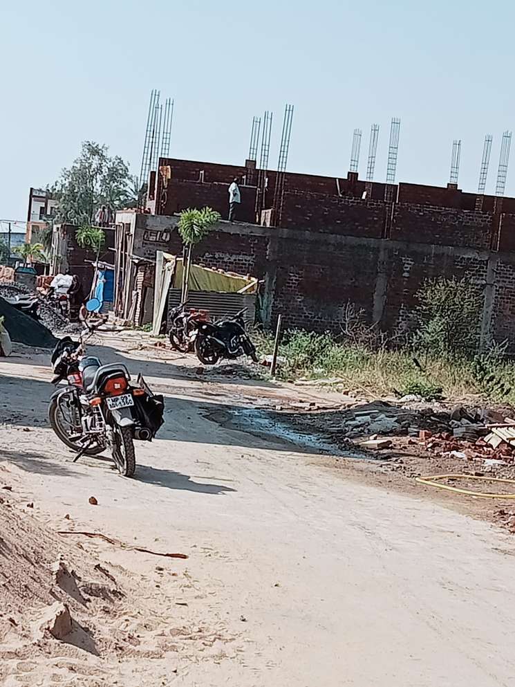 800 Sq.Yd. Plot in Rau Pithampur Road Indore