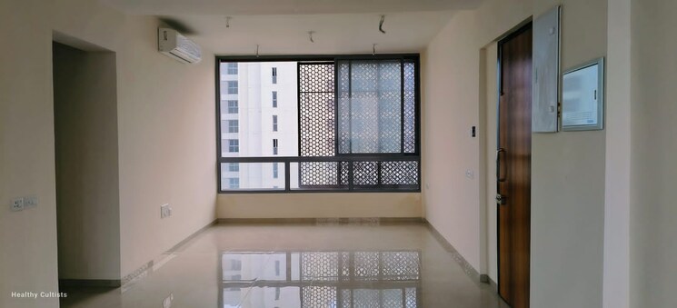 Room, rosa-manhattan 3 Bedroom 1023 Sq.Ft. Apartment In Ghodbunder Road Thane 6633619