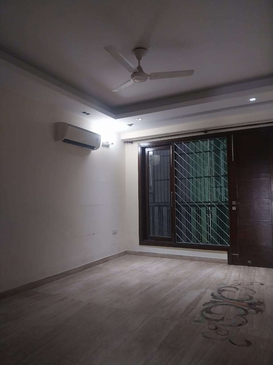 3 BHK Builder Floor For Rent in RWA Hauz Khas Hauz Khas Delhi 6635584