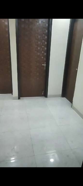 2 BHK Builder Floor For Rent in Mahavir Enclave Delhi 6636098