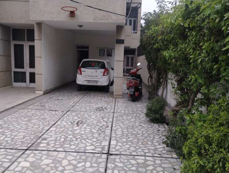 Independent House In Gurgaon