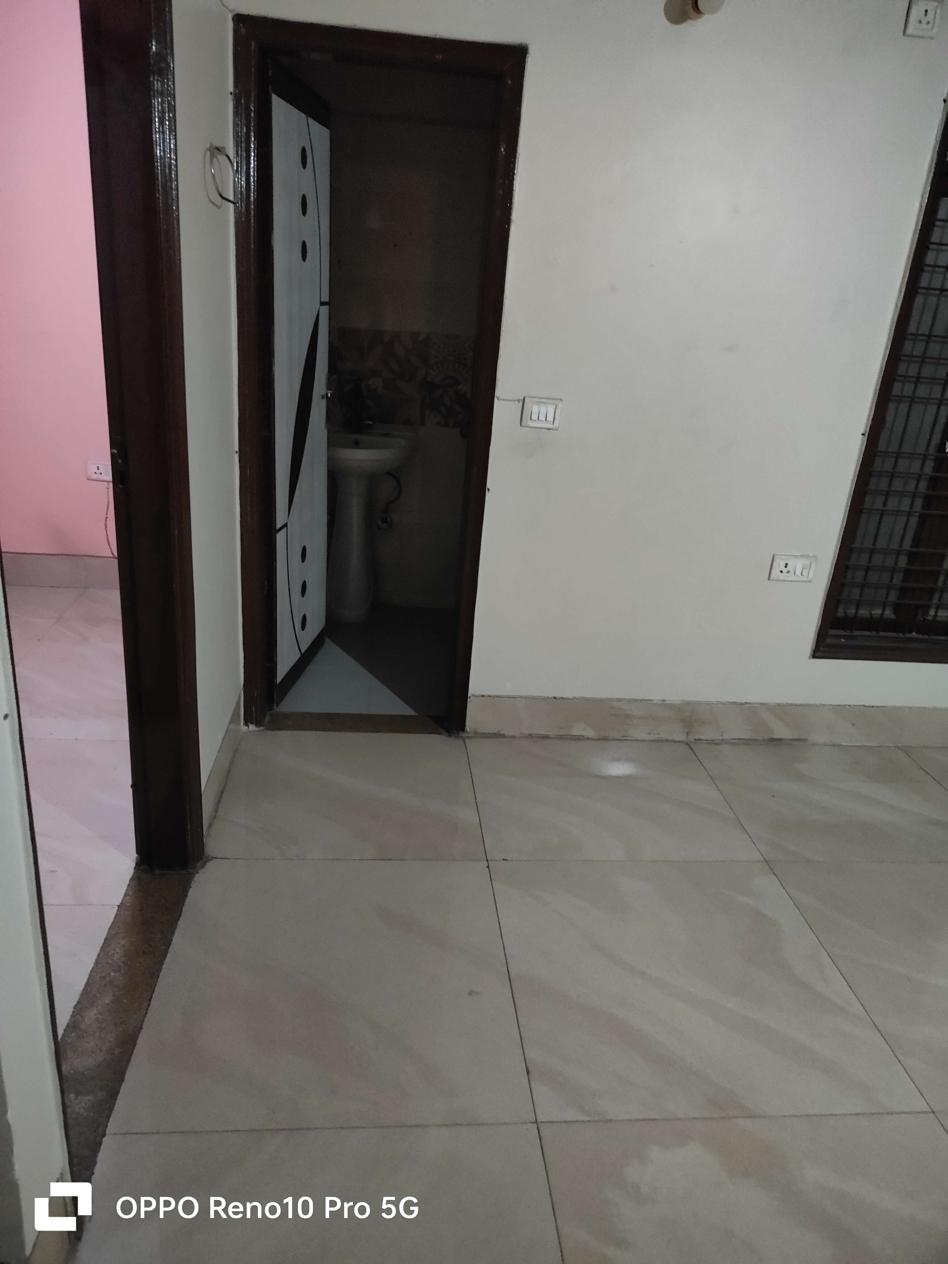 2 BHK Builder Floor For Resale in Khanpur Delhi 6636443