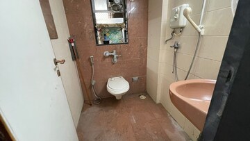 Bathroom in 3 BHK Apartment at Lokhandwala Complex Andheri – for Rent