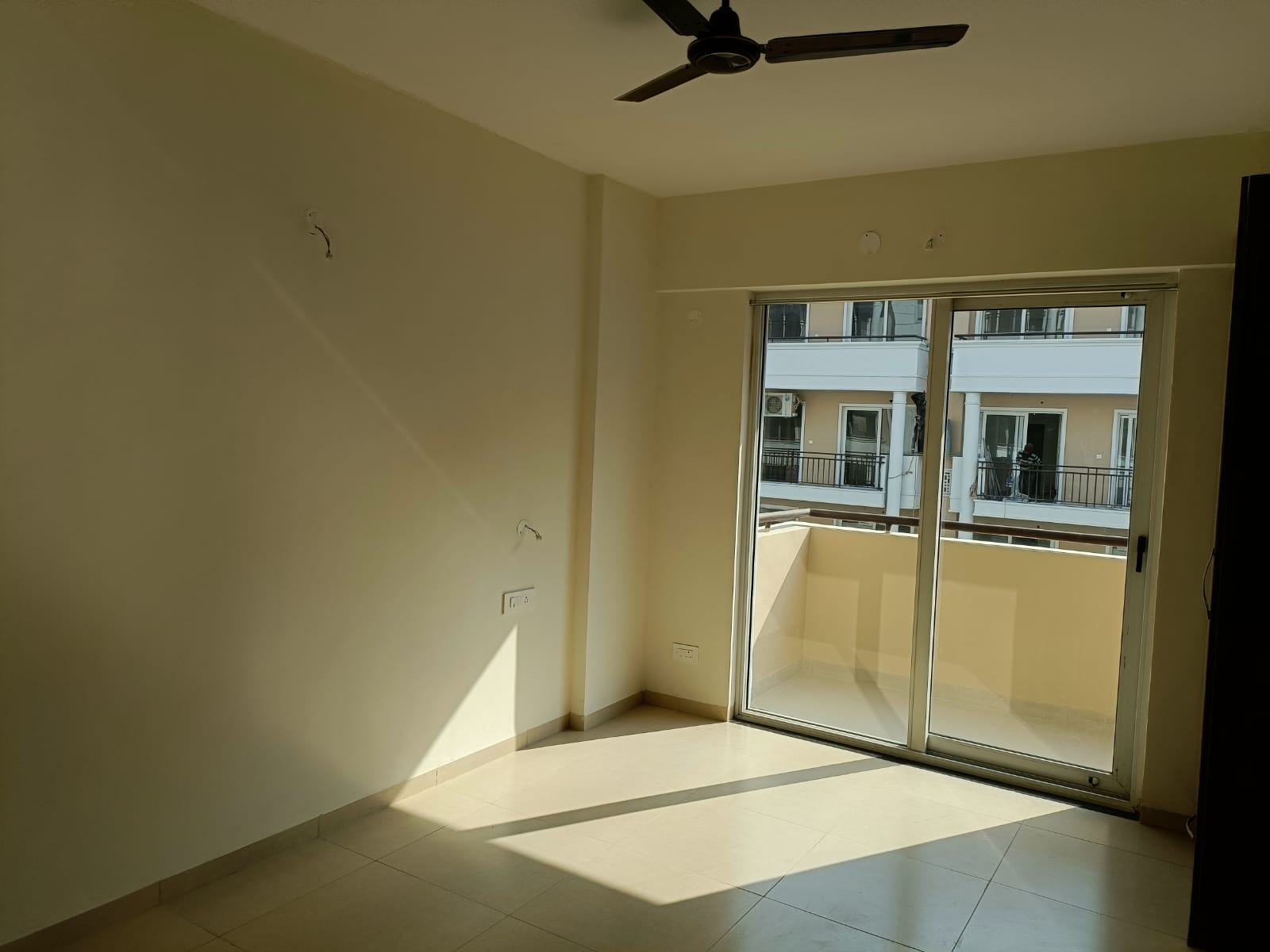 3 BHK Apartment For Resale in Sushma Valencia International Airport Road Zirakpur  6636777