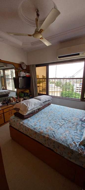 2 BHK Apartment For Rent in Monalisa Apartments Bandra West Mumbai 6637154
