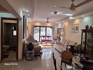 रेसिडेंशियल फ्लैट वर्ग फुट फॉर रीसेल इन बांद्रा वेस्ट मुंबई  6638338