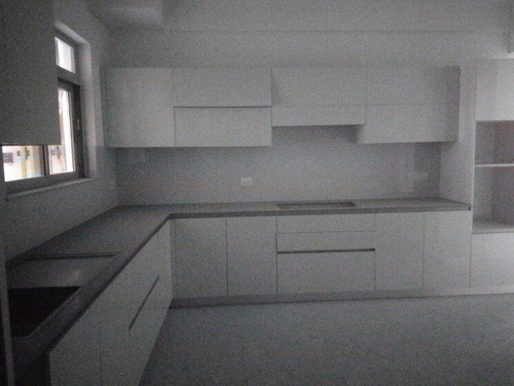 Bathroom, hiranandani-basilius 4 Bedroom 3668 Sq.Ft. Apartment In Ghodbunder Road Thane 6639175