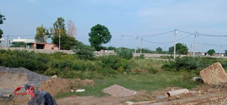 110 Sq.Yd. Plot in Gn Sector 27 Greater Noida