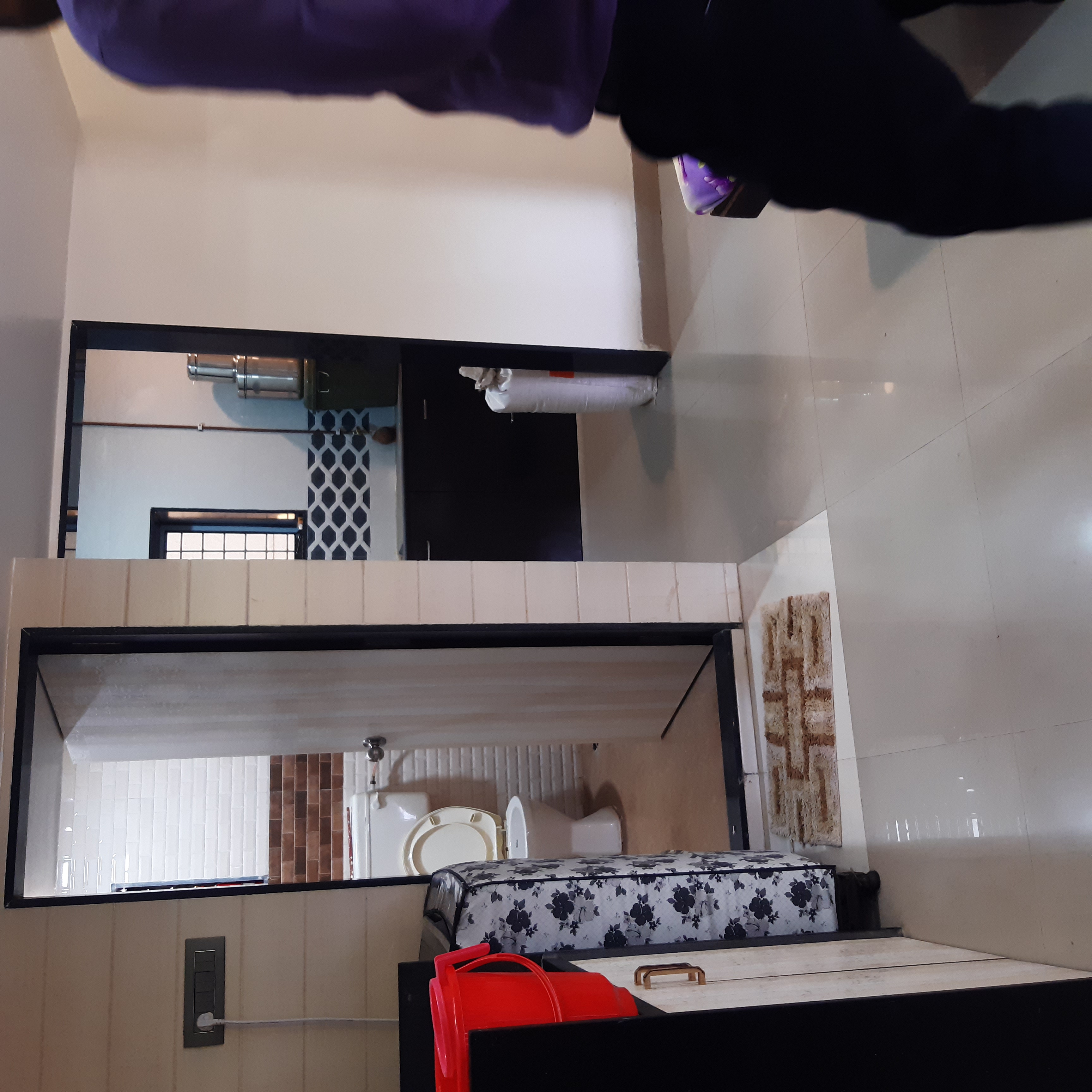 Resale 2.5 Bedroom 1050 Sq.Ft. Apartment in New Palm Beach CHS, Nerul