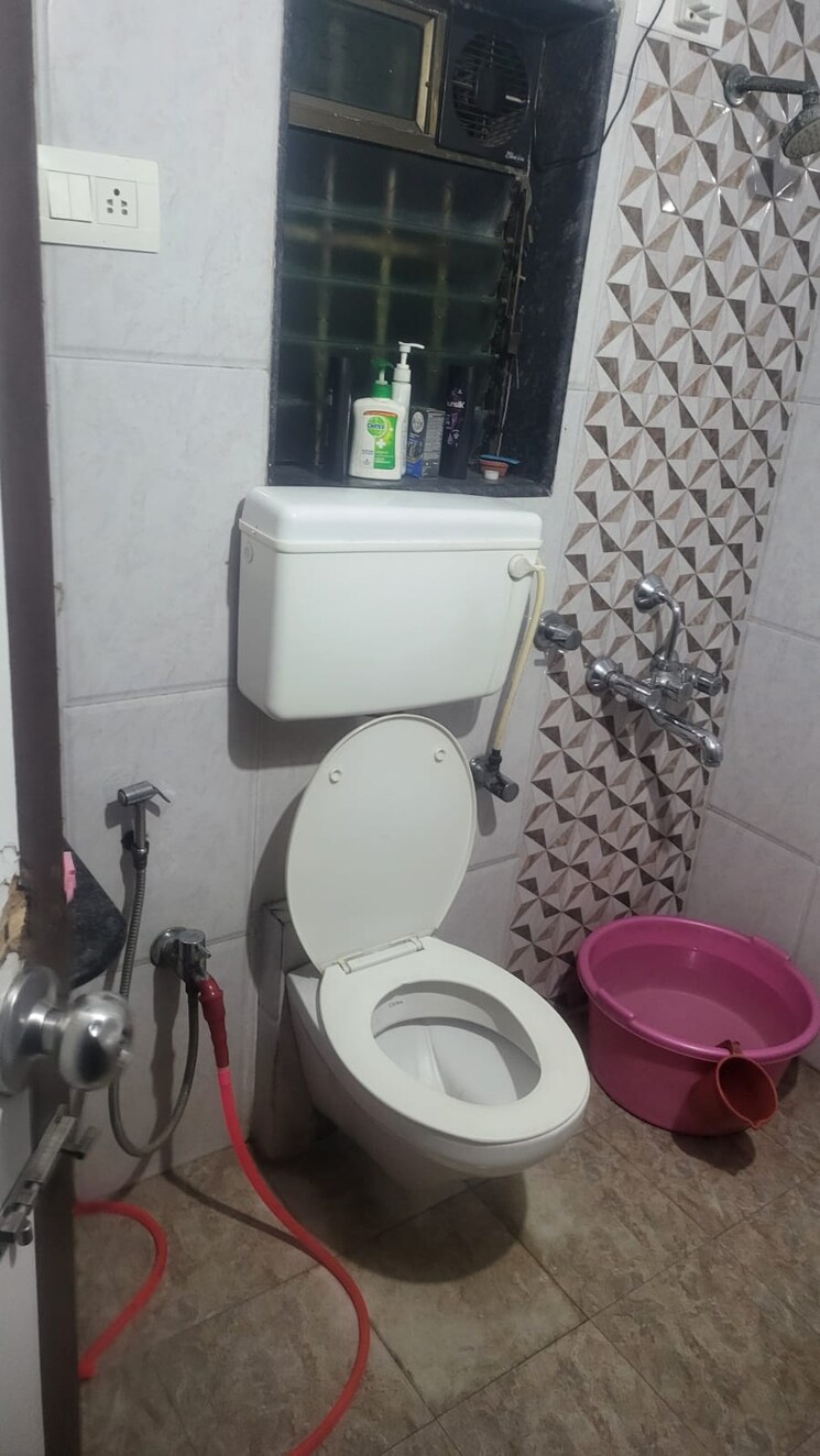 Bathroom, lok-gram 2 Bedroom 1050 Sq.Ft. Apartment In Kalyan East Thane 6639912