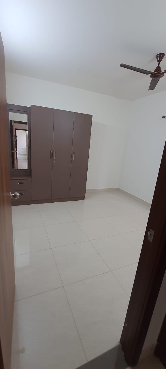Rental 2 Bedroom 940 Sq.Ft. Apartment in Vaishnavi Serene, Yelahanka
