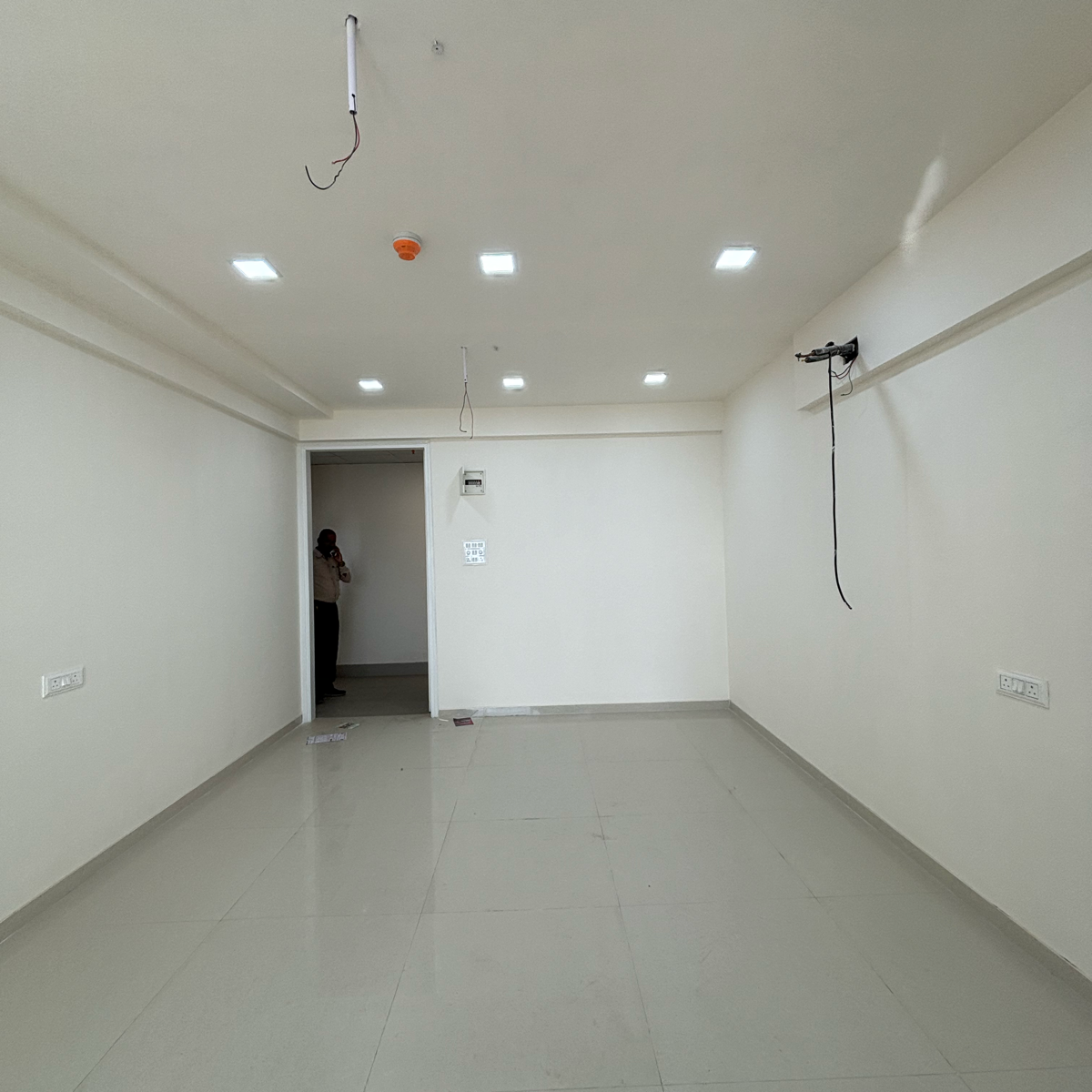 Rental Commercial Office Space 320 Sq.Ft. in Ajmera Sikova, Ghatkopar ...