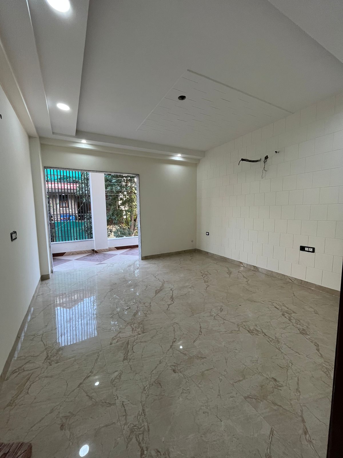 Rental 4 Bedroom 2650 Sq.Ft. Builder Floor in Green Fields Colony Faridabad 6644702