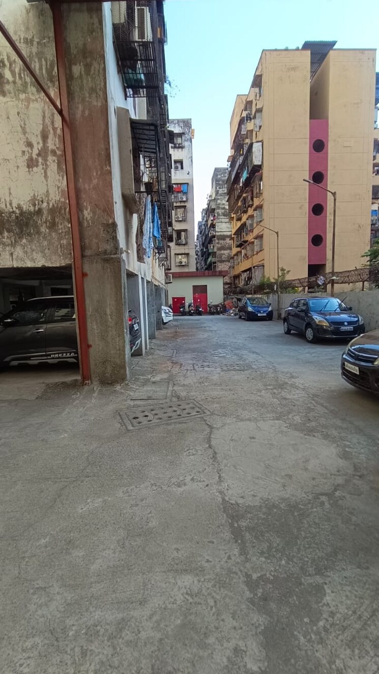  Parking, vasant-valley-ivy-tower 2 Bedroom 852 Sq.Ft. Apartment In Malad East Mumbai 6645897