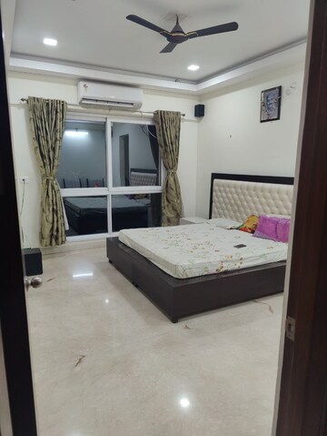 Bedroom in 3.5 BHK Apartment at K Raheja Vistas Premiere, Mohammadwadi – for Rent
