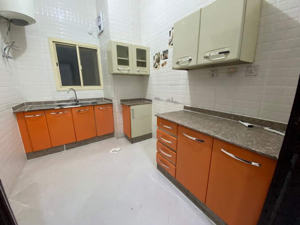 Rental 1 Bedroom 650 Sq.Ft. Apartment in Prestige Park Square