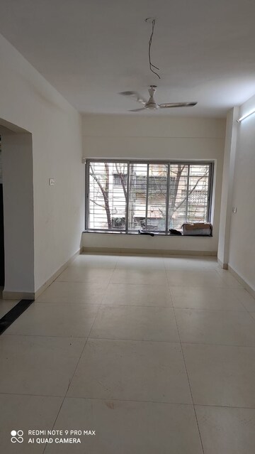 2 BHK Apartment For Resale in Oshiwara Mhada Andheri West Mumbai  6647417