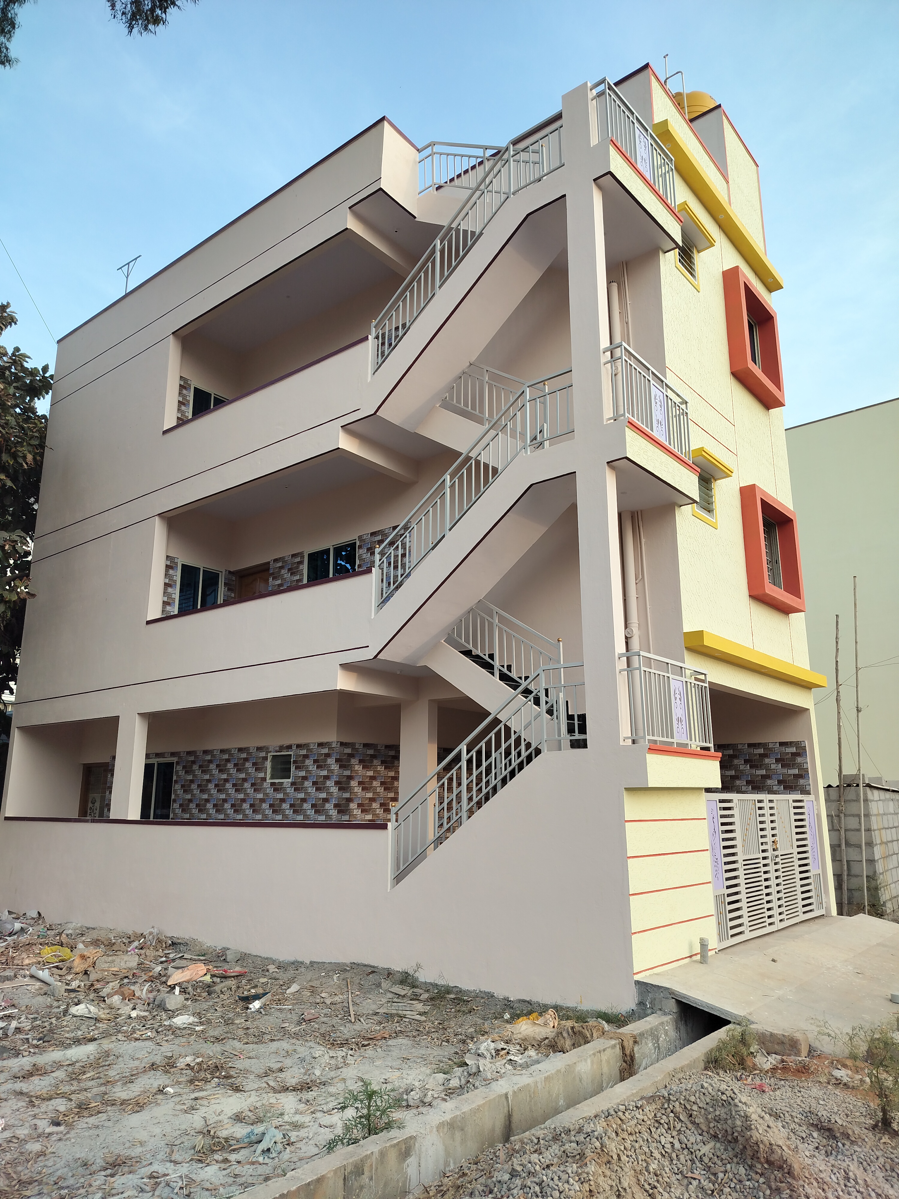 Resale 5 Bedroom 820 Sq.Ft. Independent House in Naganathapura ...