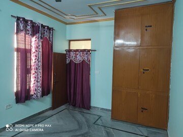 Bedroom in 3 BHK Villa at Mansarovar – for Rent
