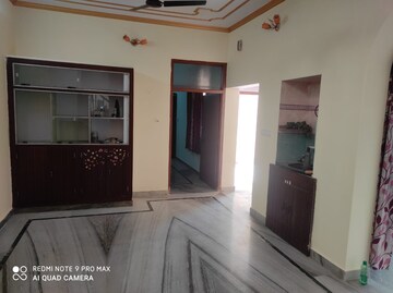 Bedroom in 3 BHK Villa at Mansarovar – for Rent