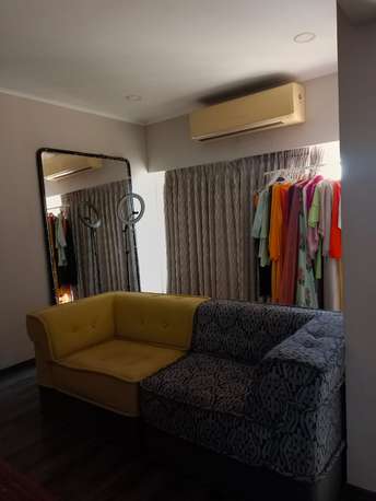 2 BHK Apartment For Resale in Juhu Mumbai 6648954