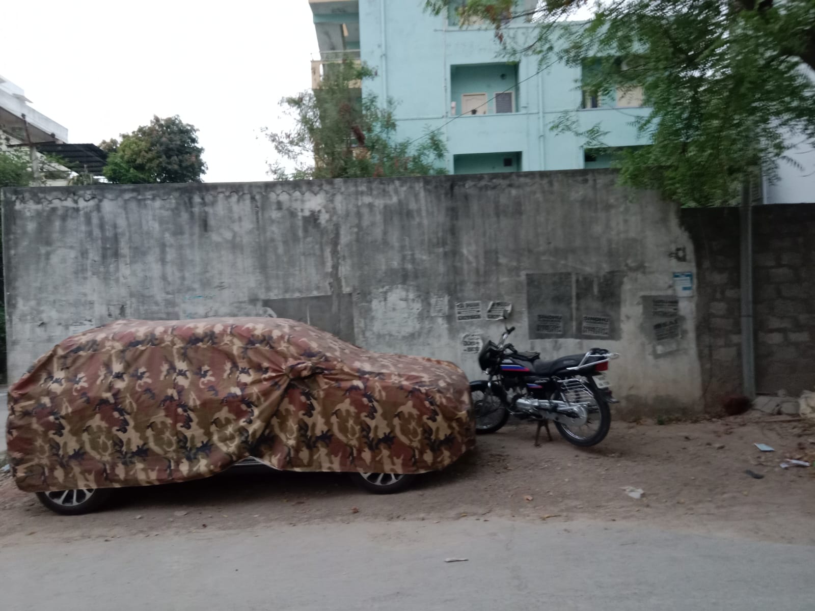 रेसिडेंशियल प्लॉट वर्ग यार्ड फॉर रीसेल इन मानिकोंडा हैदराबाद  6649161