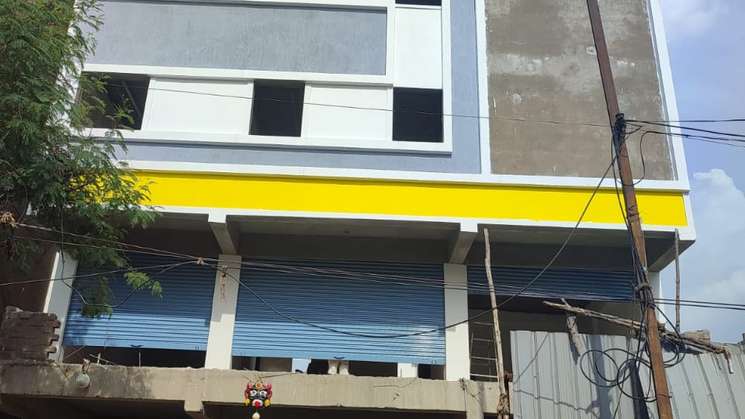 Commercial Shop 175 Sq.Yd. in Alwal Hyderabad
