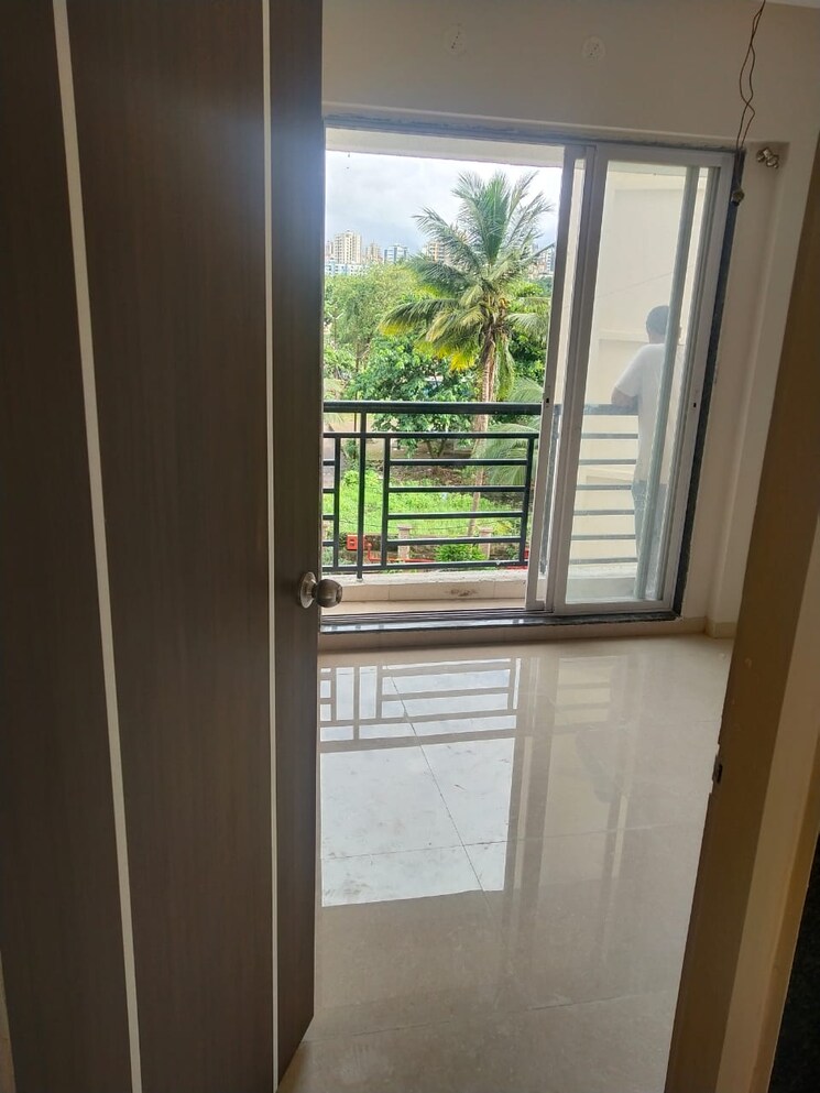 Balcony, rosa-manhattan 2 Bedroom 667 Sq.Ft. Apartment In Ghodbunder Road Thane 6653306