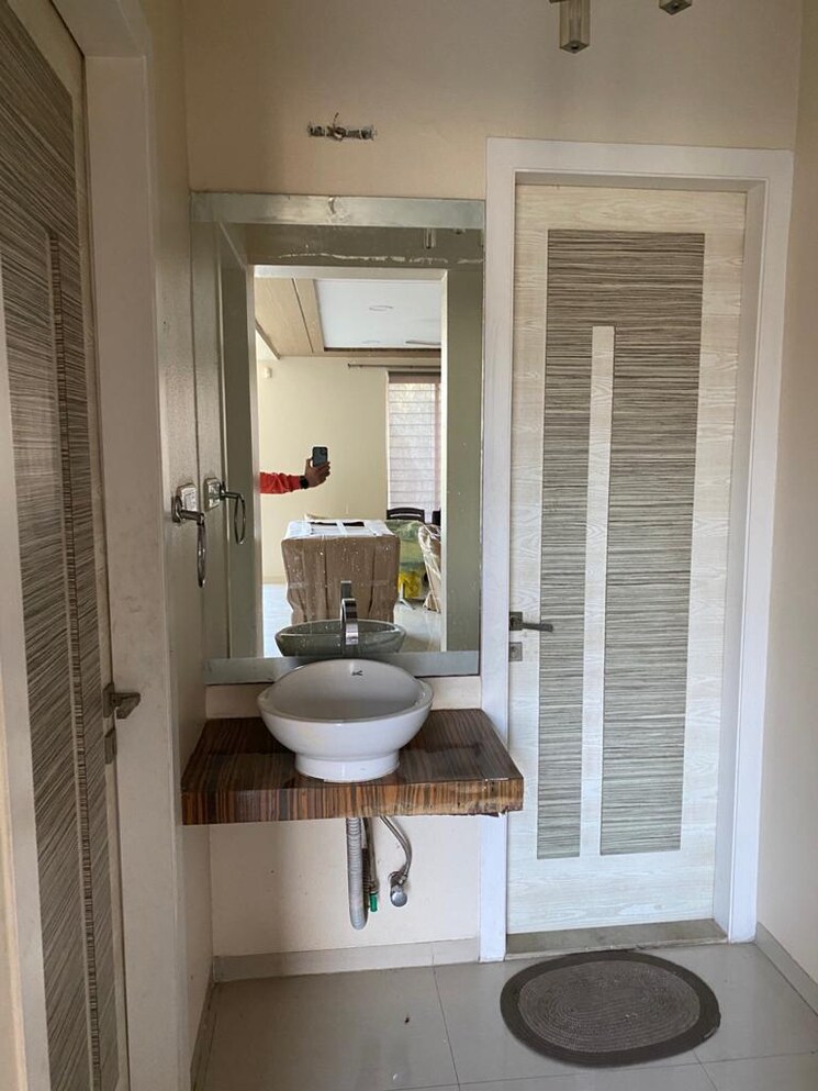 Bathroom, marvel-selva-ridge-estate-apartments 4 Bedroom 3607 Sq.Ft. Villa In Bavdhan Pune 6653785