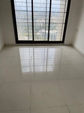 Room in 3 BHK Apartment at Acme Avenue, Kandivali West – for Rent
