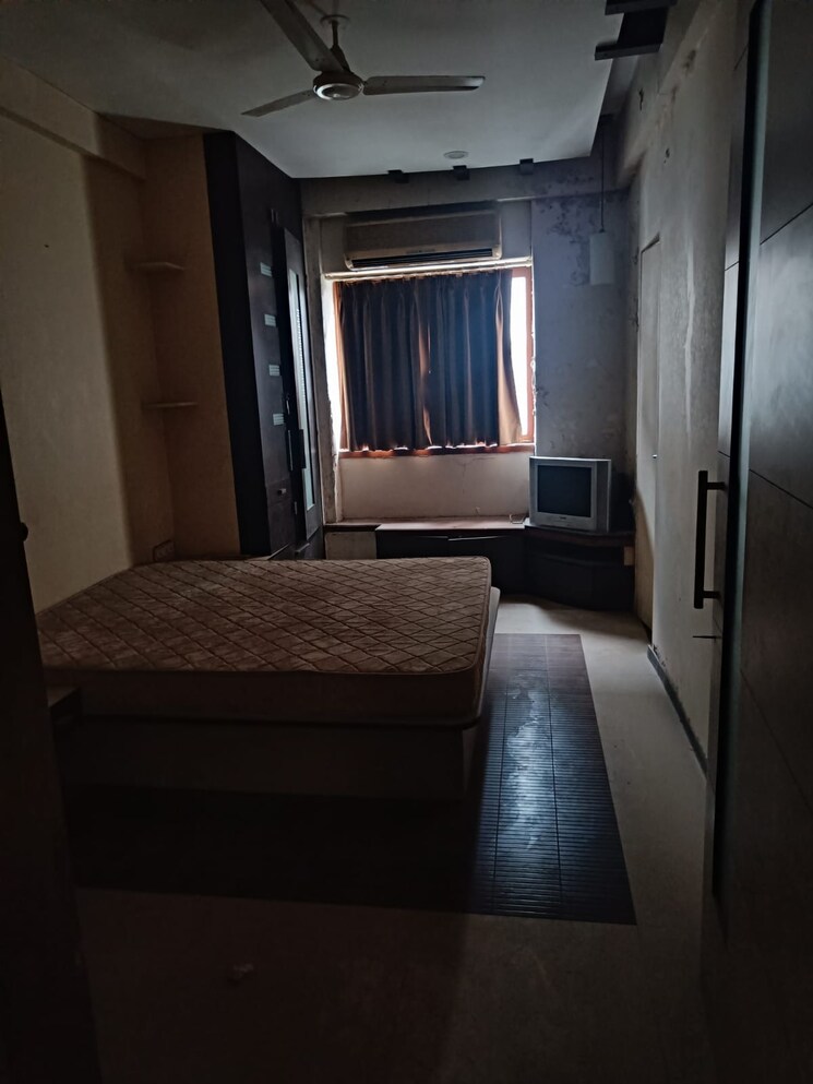 Living Room, candy-castle 3 Bedroom 1050 Sq.Ft. Apartment In Colaba Mumbai 6654800