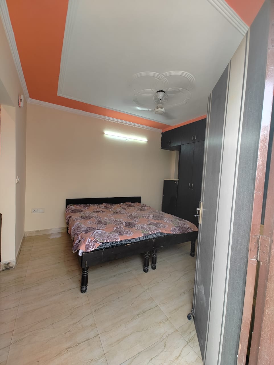 Rental 1 RK 300 Sq.Ft. Builder Floor in Shivalik Apartments Malviya