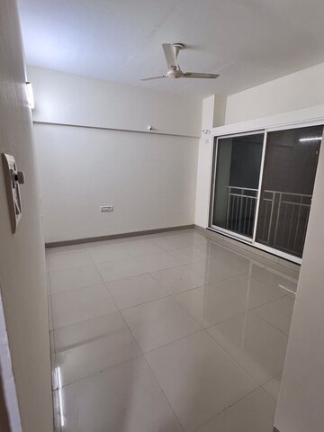 Room in 3 BHK Apartment at Godrej Greens, Undri – for Sale