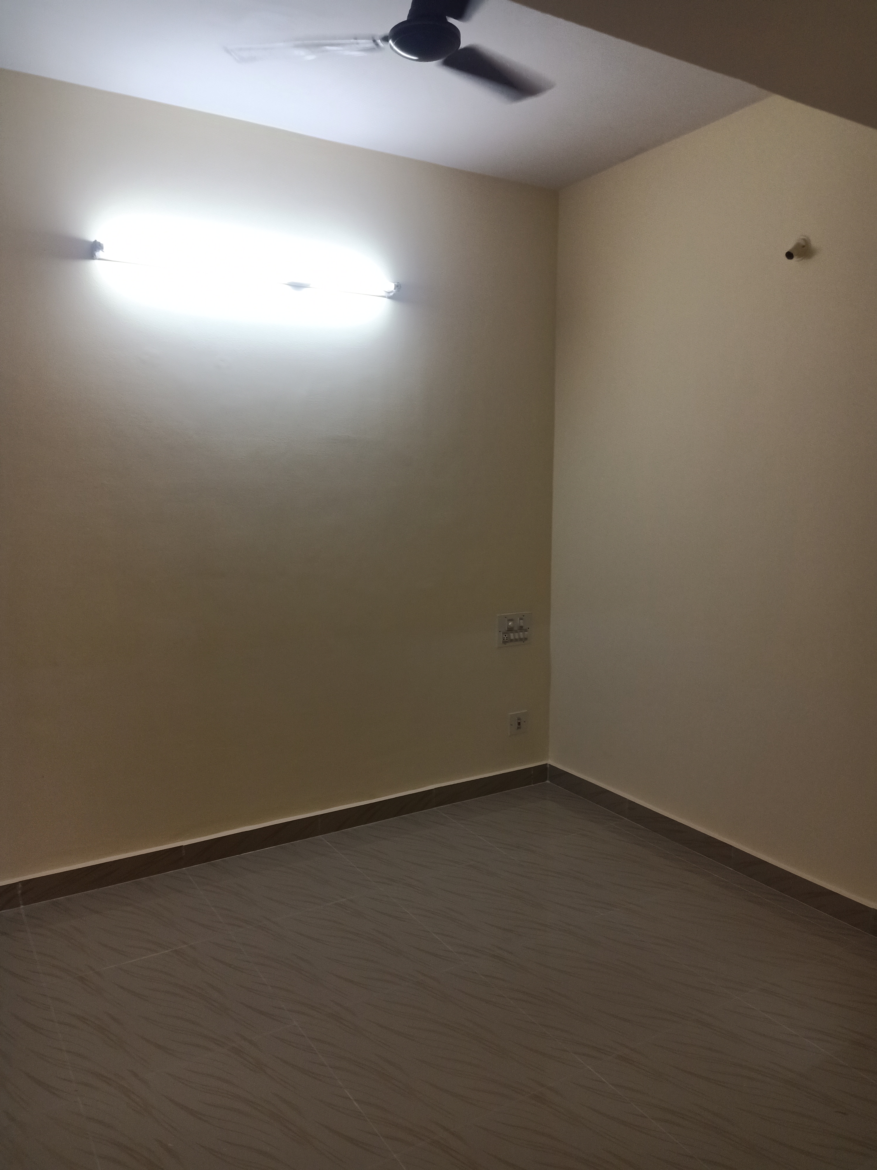 Rental 2 Bedroom 950 Sq.Ft. Independent House in Jagadish Nilaya, Cv Raman Nagar Bangalore 6656174