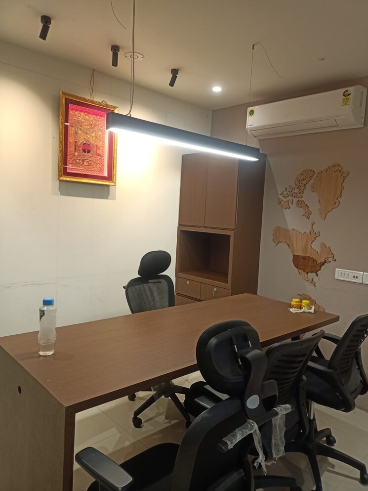 Team Area, vesu Commercial Office Space 350 Sq.Ft. In Vesu Surat 6656216