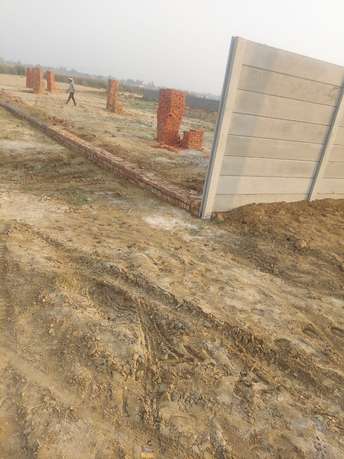 Commercial Land 40 Acre For Resale in Tappal Aligarh  6656275