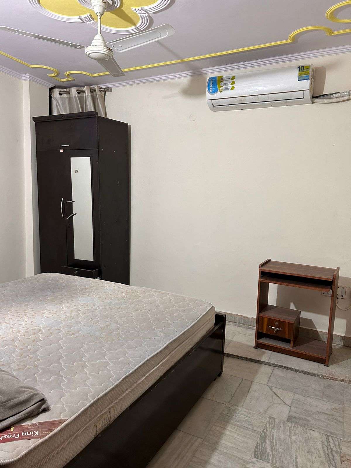 1 BHK Builder Floor For Rent in Safdarjung Development Area Delhi 6658270