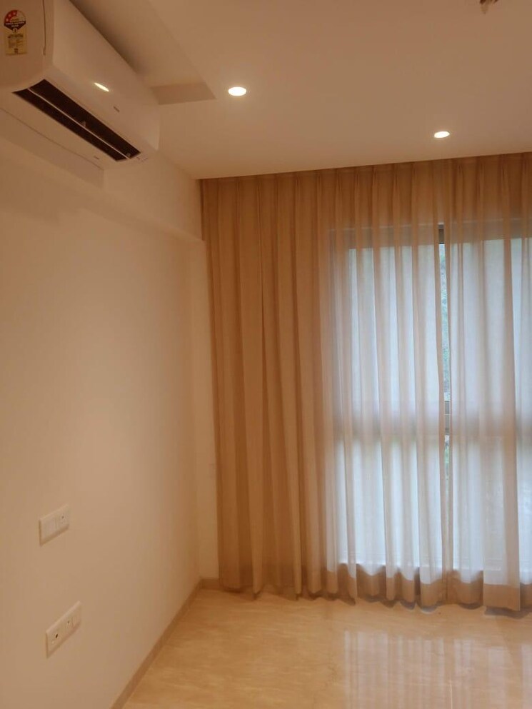 Room, hiranandani-regent-hill 1 Bedroom 379 Sq.Ft. Apartment In Powai Mumbai 6658525