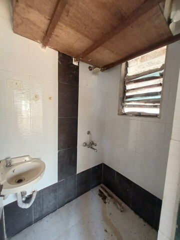 Bathroom in 1 BHK Apartment at Ulwe – for Rent